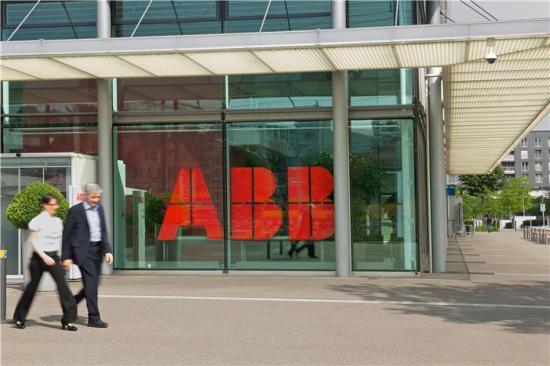Photograph of ABB wins order for Caithness-Moray subsea power link